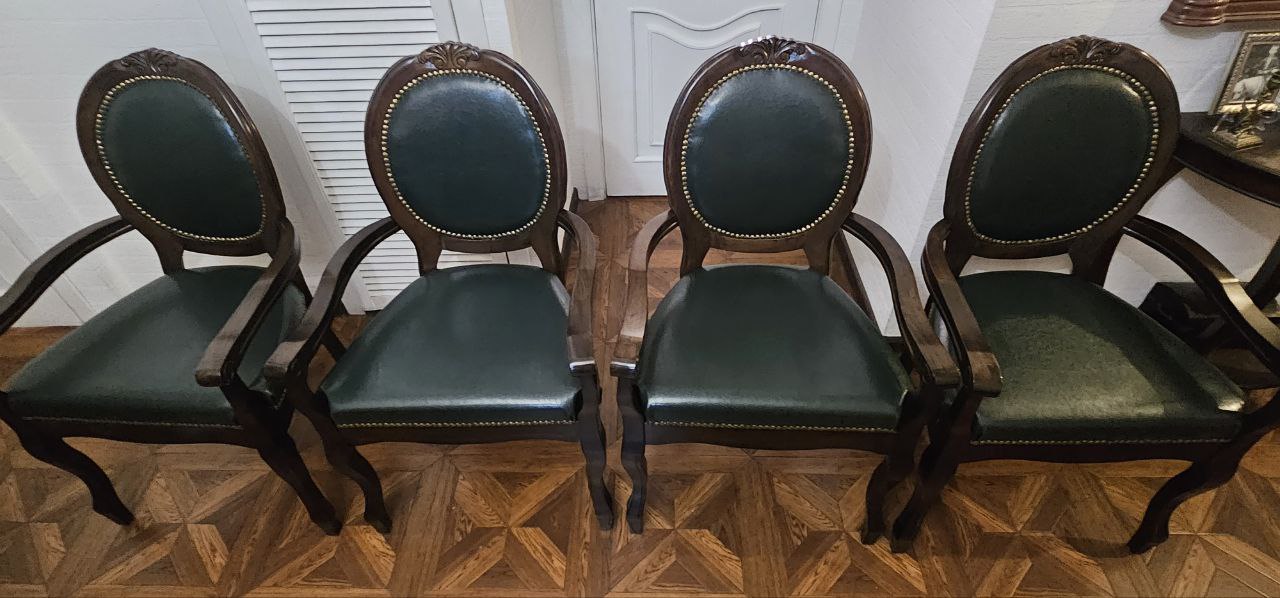 перетяжка мебели в Сочи
